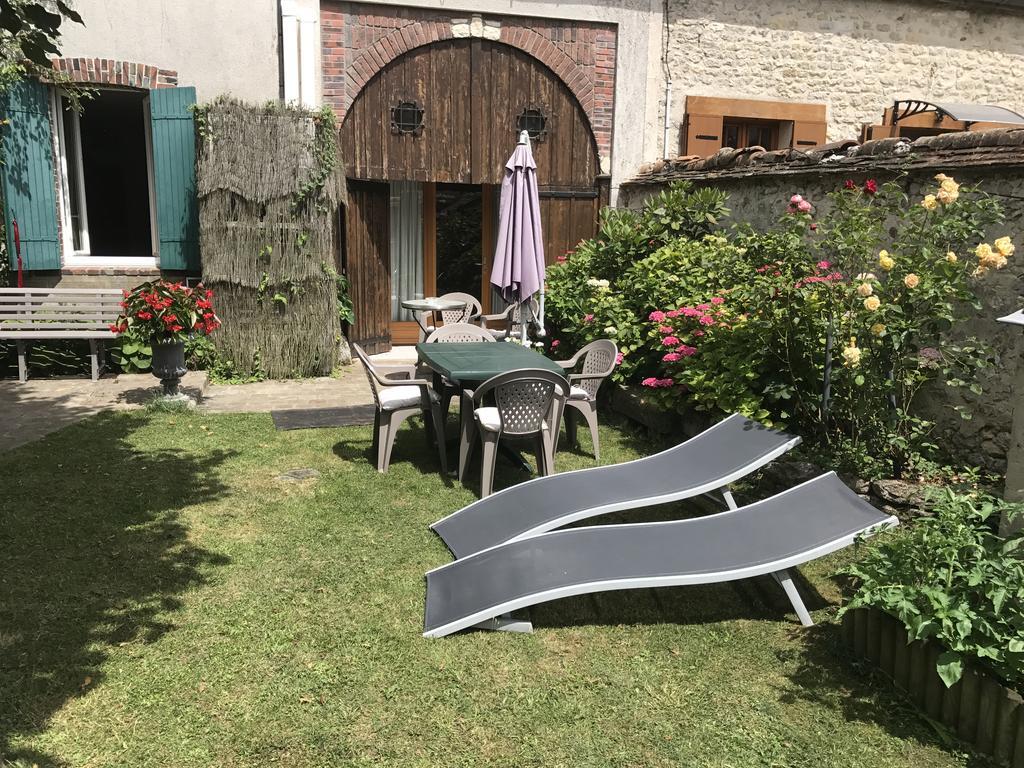 Résidence La Beauceronne Ouarville Exterior foto